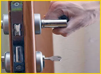 Maple Shade Locksmith Service Maple Shade, NJ 856-454-9528 Maple Shade Locksmith Service Maple Shade, NJ 856-454-9528 - 7-lock-installation